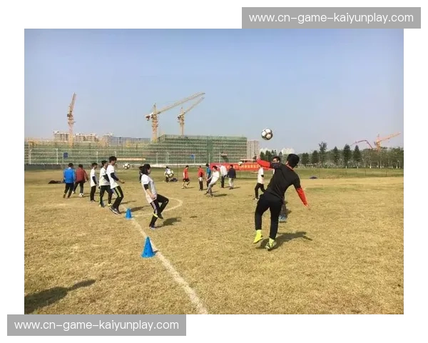 开云体育后场出球战术：引领足球新潮流